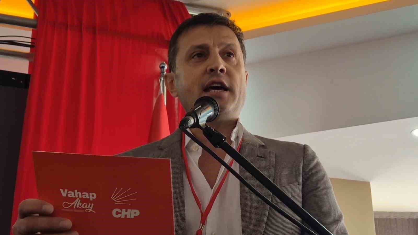 CHP Tekirdağ İl Kongresi’nde Tansiyon Yükseldi: Belediye Başkanı Salonu Terk Etti!