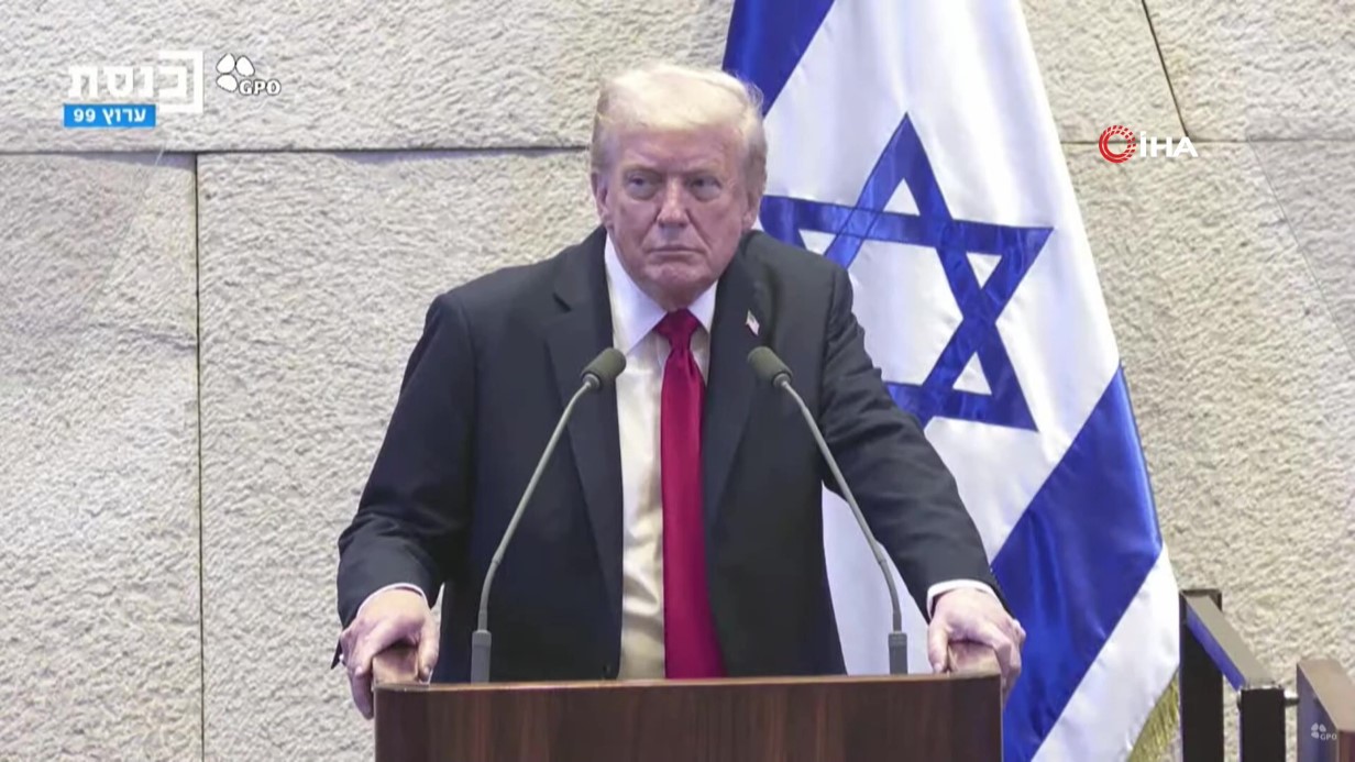 Donald Trump, Knesset’te Protesto ile Karşılaştı