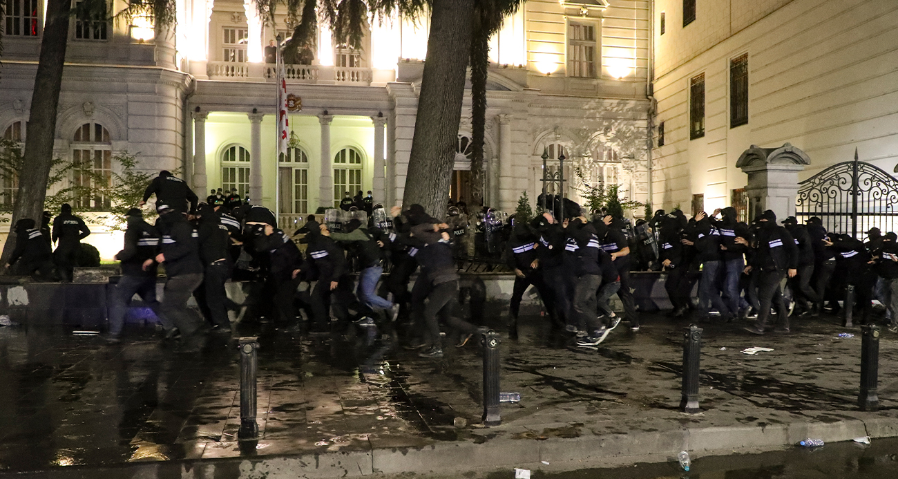 Gürcistan’da Seçim Protestoları: Sokaklar Karıştı