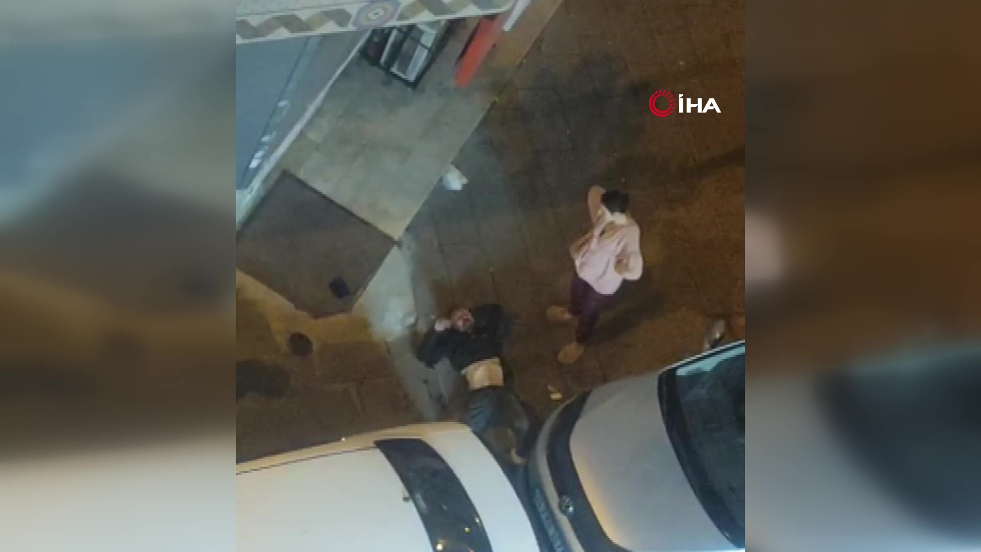 İstanbul Bahçelievler’de Gece Yarısı Çıkan Kavganın Görüntüleri Ortaya Çıktı
