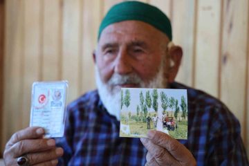 Sivaslı Mahmut Dede 95 Yaşında Sağlığının Sırrını Paylaştı: Süt Ürünleri