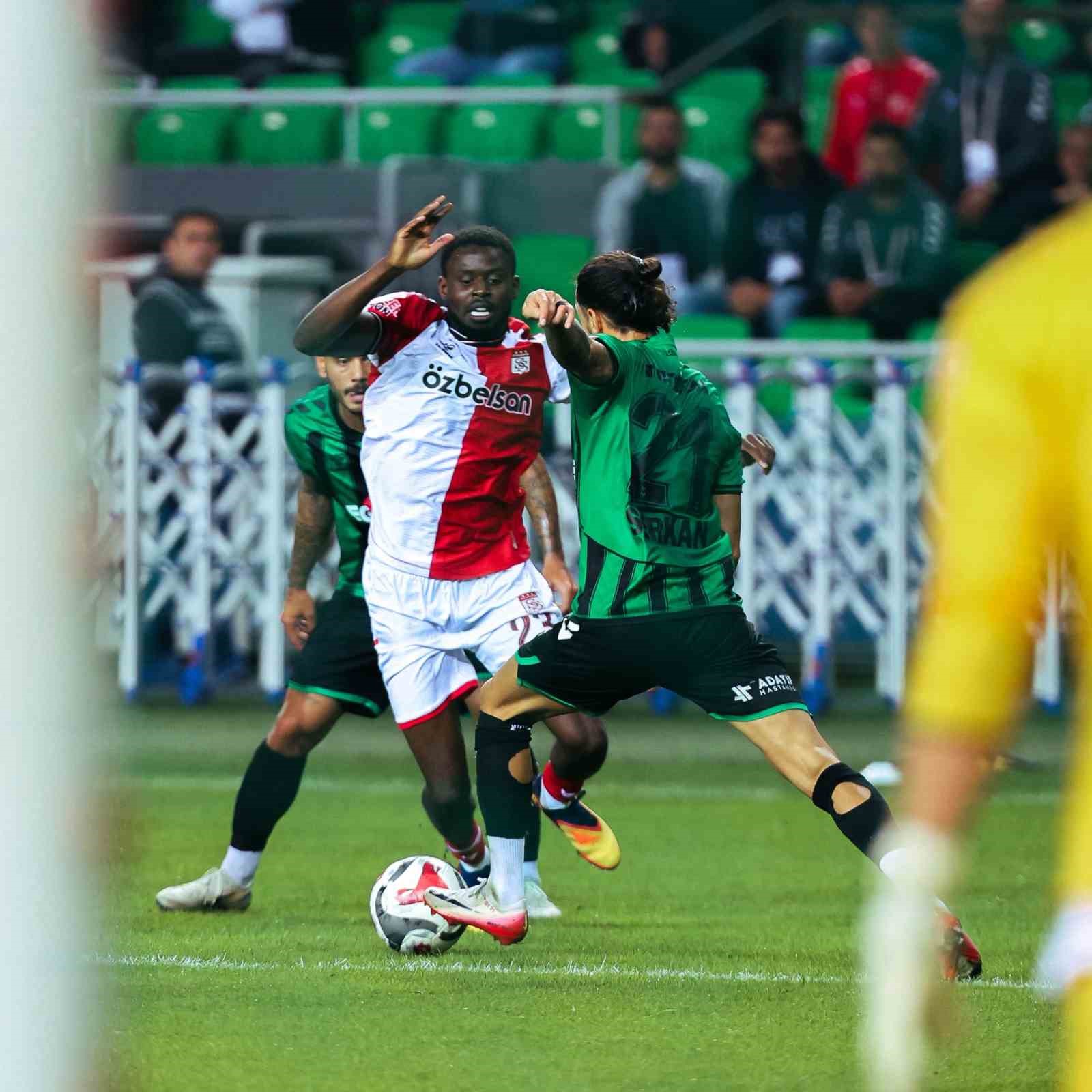 Sivasspor, Sakaryaspor Karşısında Hükmen Galibiyet Aldı