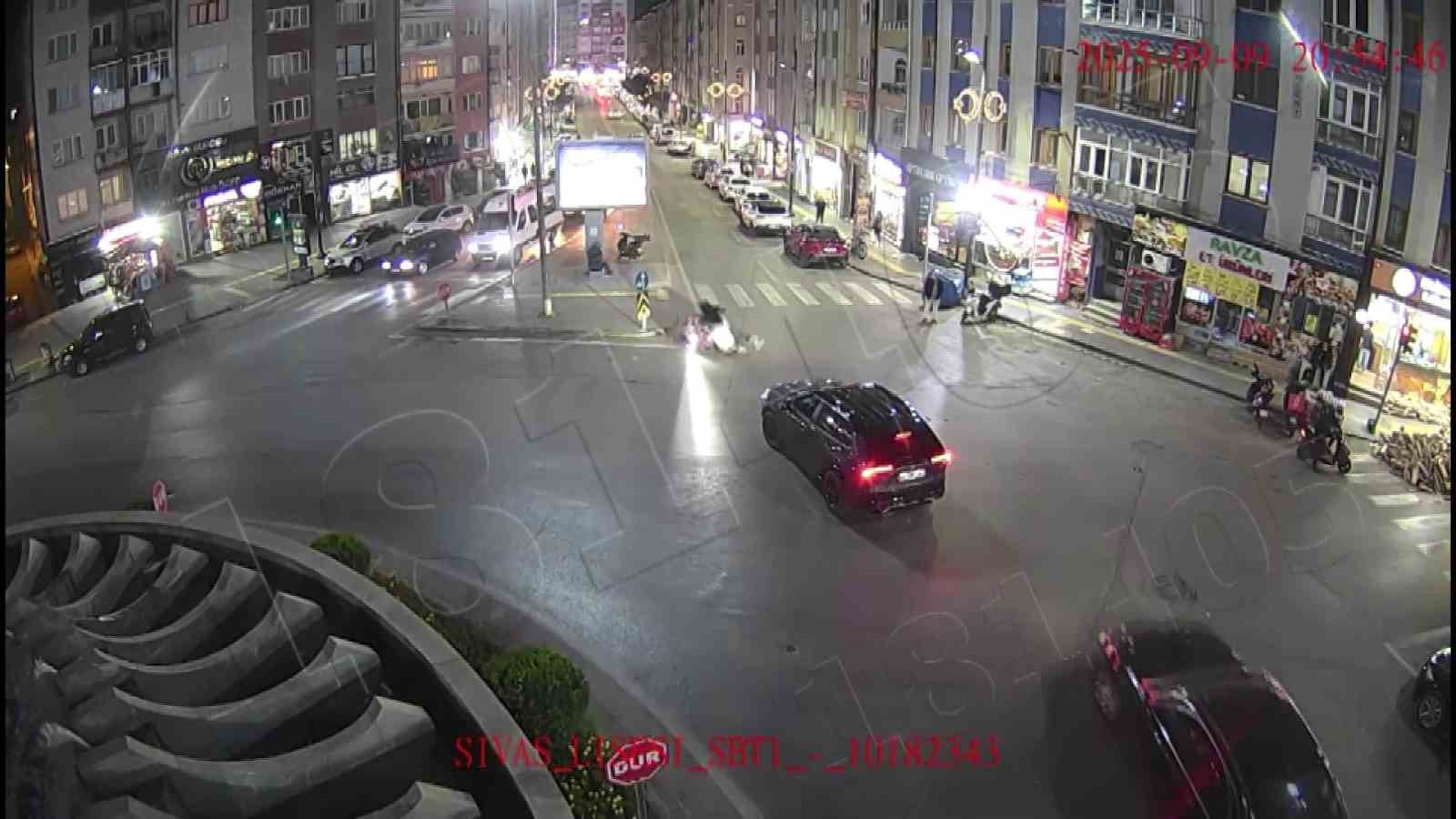 Sivas’ta Meydana Gelen Trafik Kazaları KGYS Kameralarına Yansıdı