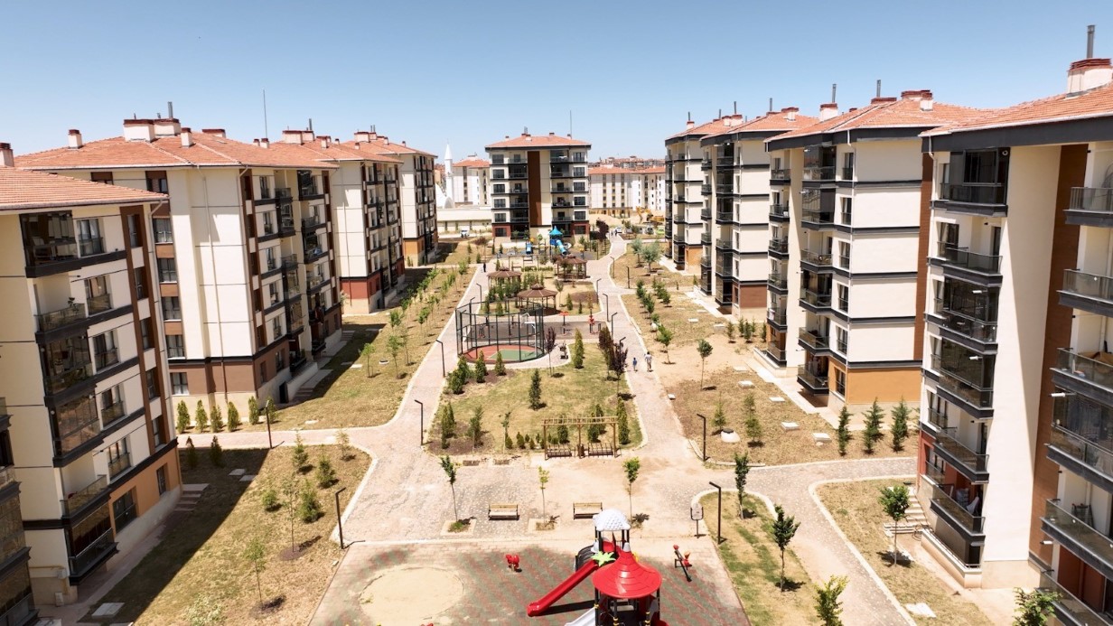Yeni Konut Projeleriyle 500 Bin Aileye Umut Olacak