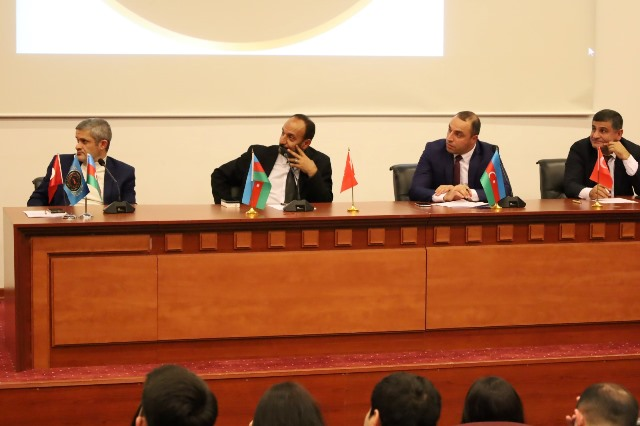 Turan İdeolojisinde Gençlerin Rolü adlı bilimsel konferans Bakü’ de yapıldı
