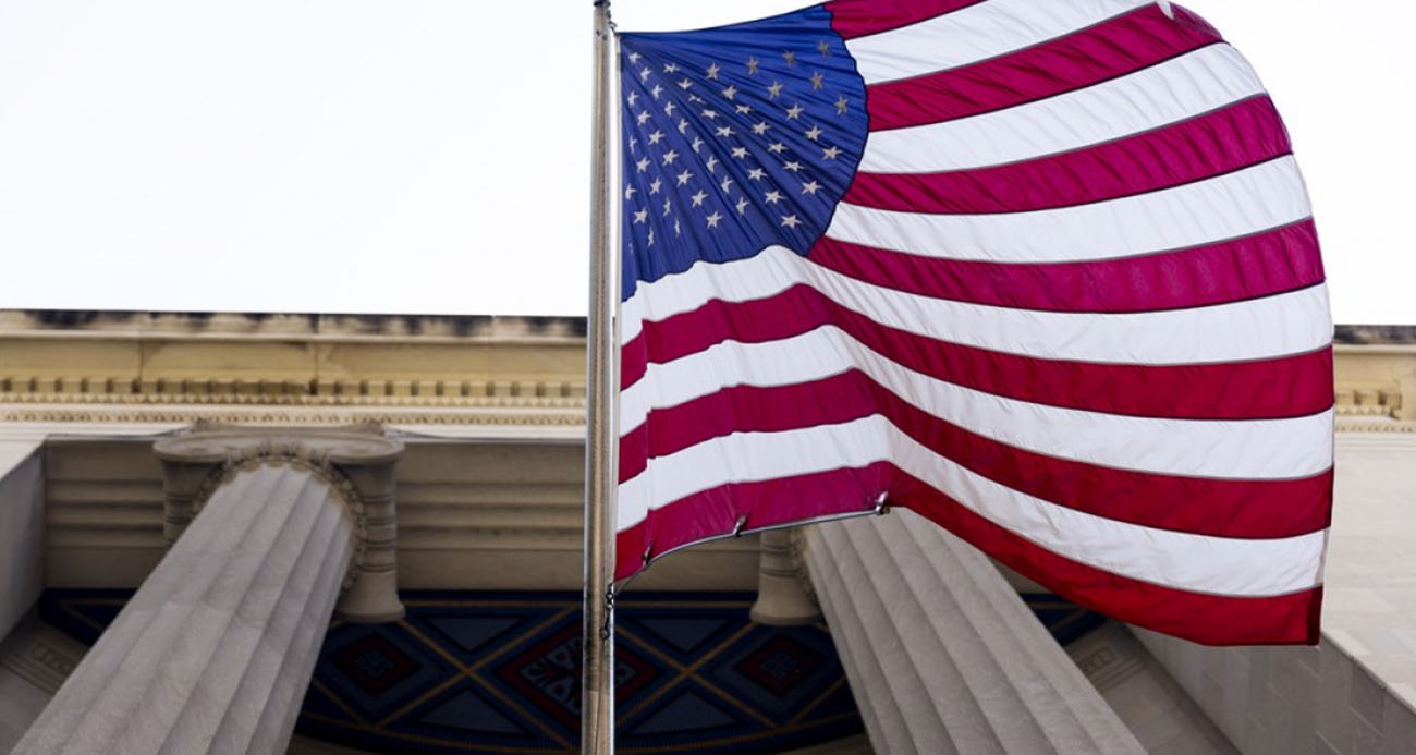 ABD’nin Kamu Borcu 38 Trilyon Doları Geçti: Yeni Bir Rekor!