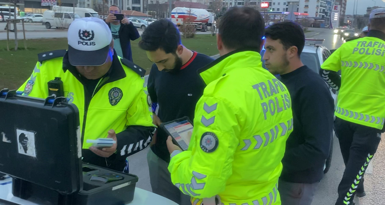 Aksaray’da Alkollü Sürücüye Büyük Cezai Yaptırım: Ehliyetine El Konuldu