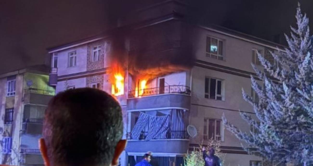 Ankara Mamak’ta Gecenin Köründe Korkutan Patlama