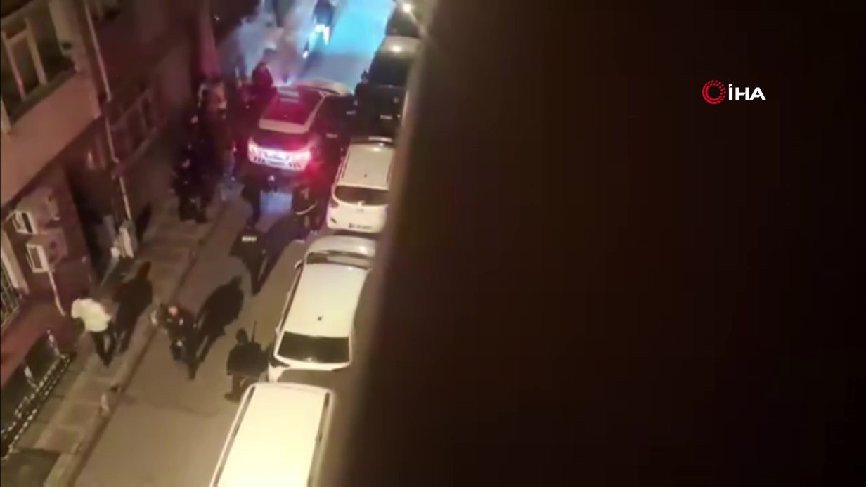 Bayrampaşa’da Gece Yarısı Dehşeti: Pompalı Tüfekle Ateş Açan Şahıs, 4 Kişiyi Yaraladı
