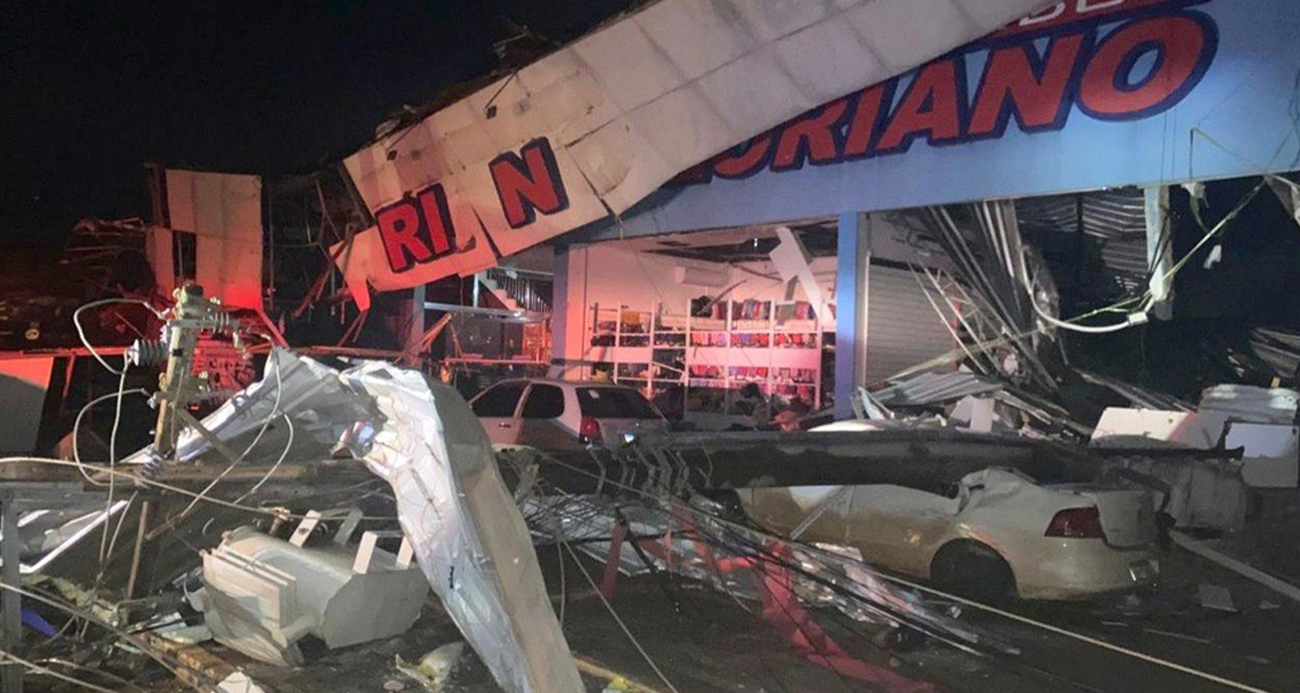 Brezilya’daki Şiddetli Kasırga: Parana Eyaleti Felaketle Mücadele Ediyor