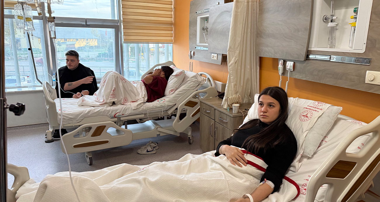 Bursa’da Midye Tüketimi Sonrası Zehirlenme Vakası: 4 Genç Hastaneye Kaldırıldı