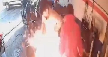 Elazığ’da Yanlış Müdahale Sonucu Motosiklet Yangını Büyüdü