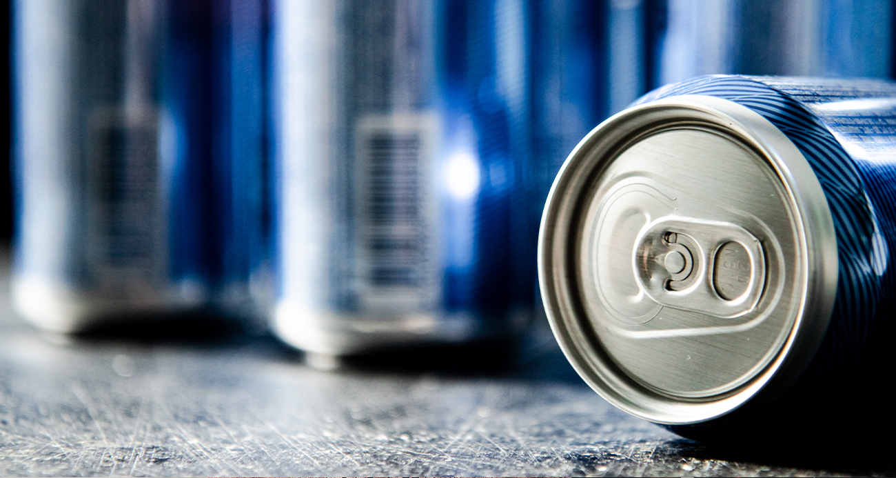 Enerji İçeceklerinin Tehlikeli Etkileri: Uzmanlar Uyarıyor