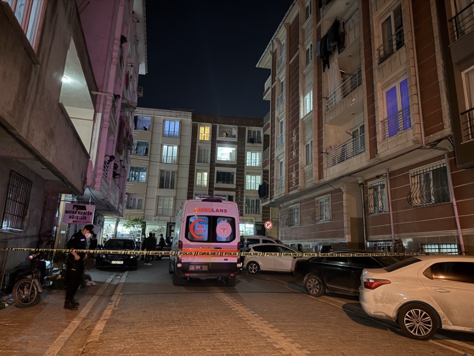 Esenyurt’ta İlaçlama Faciası: Bir Bebek Dahil 7 Kişi Hastaneye Kaldırıldı