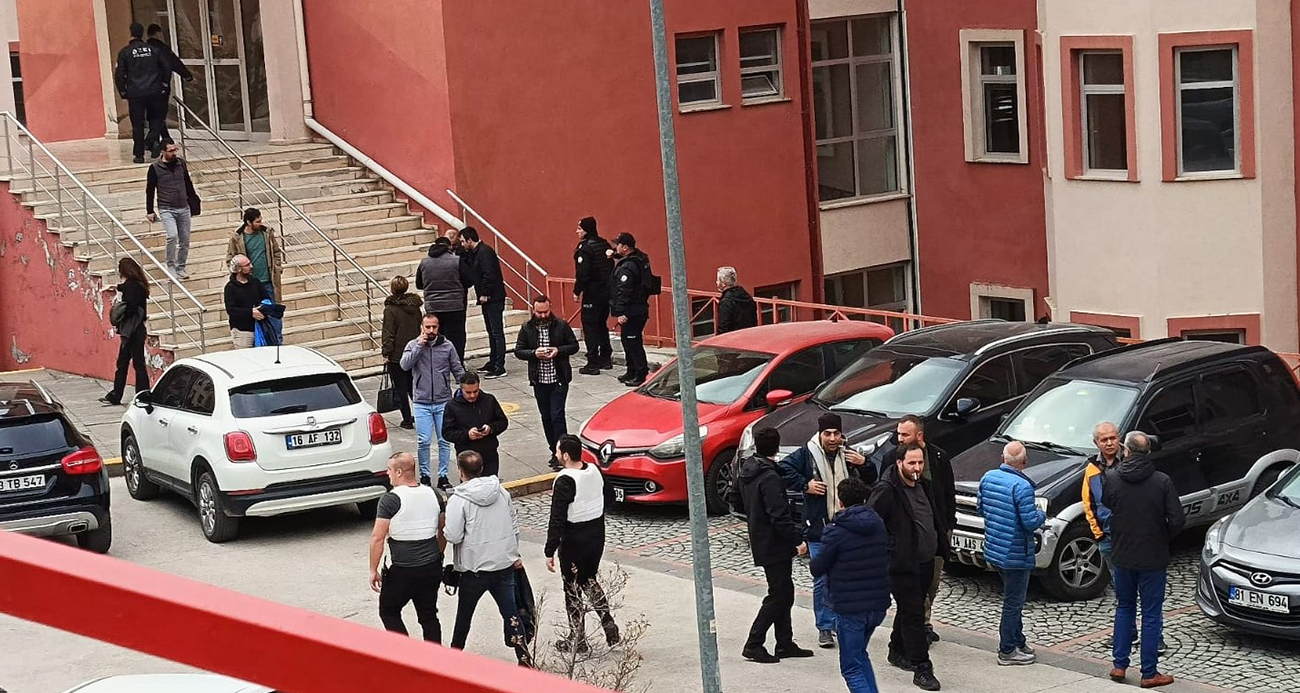 Gümüşhane Üniversitesi’nde Rehin Krizi: Bir Personel Silahla Diğerini Rehin Aldı