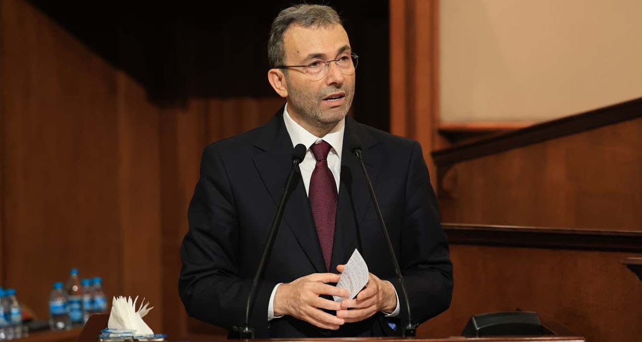 İBB Meclisi’nde Gergin Anlar: Pendik Belediye Başkanı Ahmet Cin’den Sert Eleştiriler