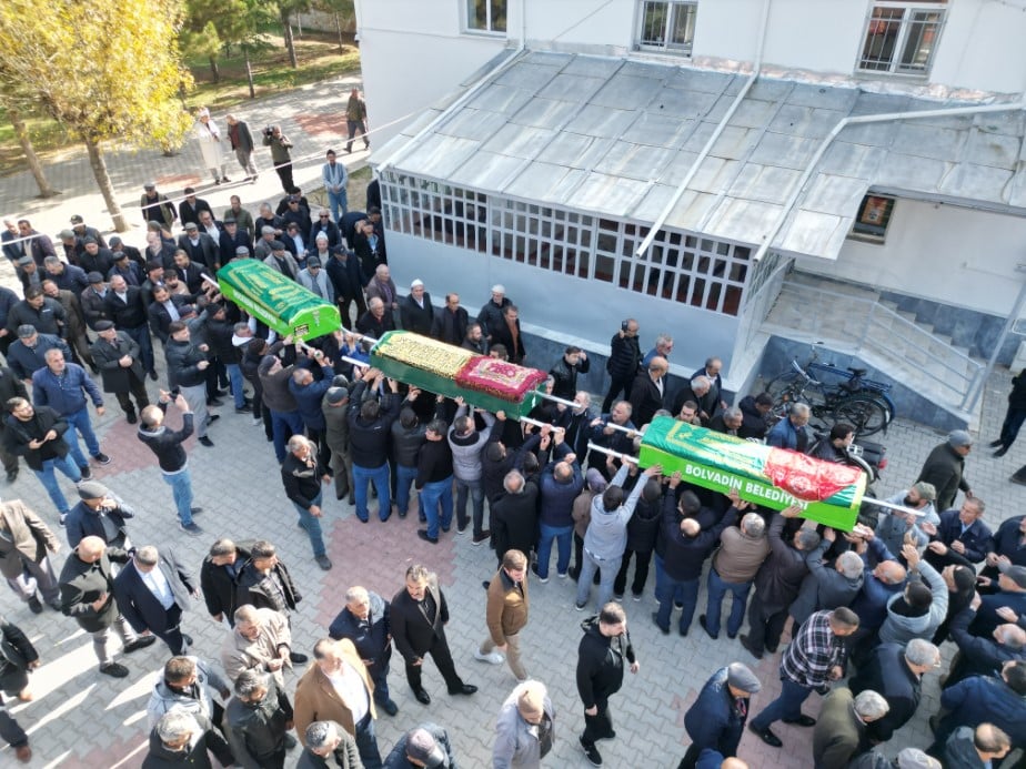 İstanbul’da Yemeğe Bağlı Zehirlenme Sonucu Bir Aile Tragedyası