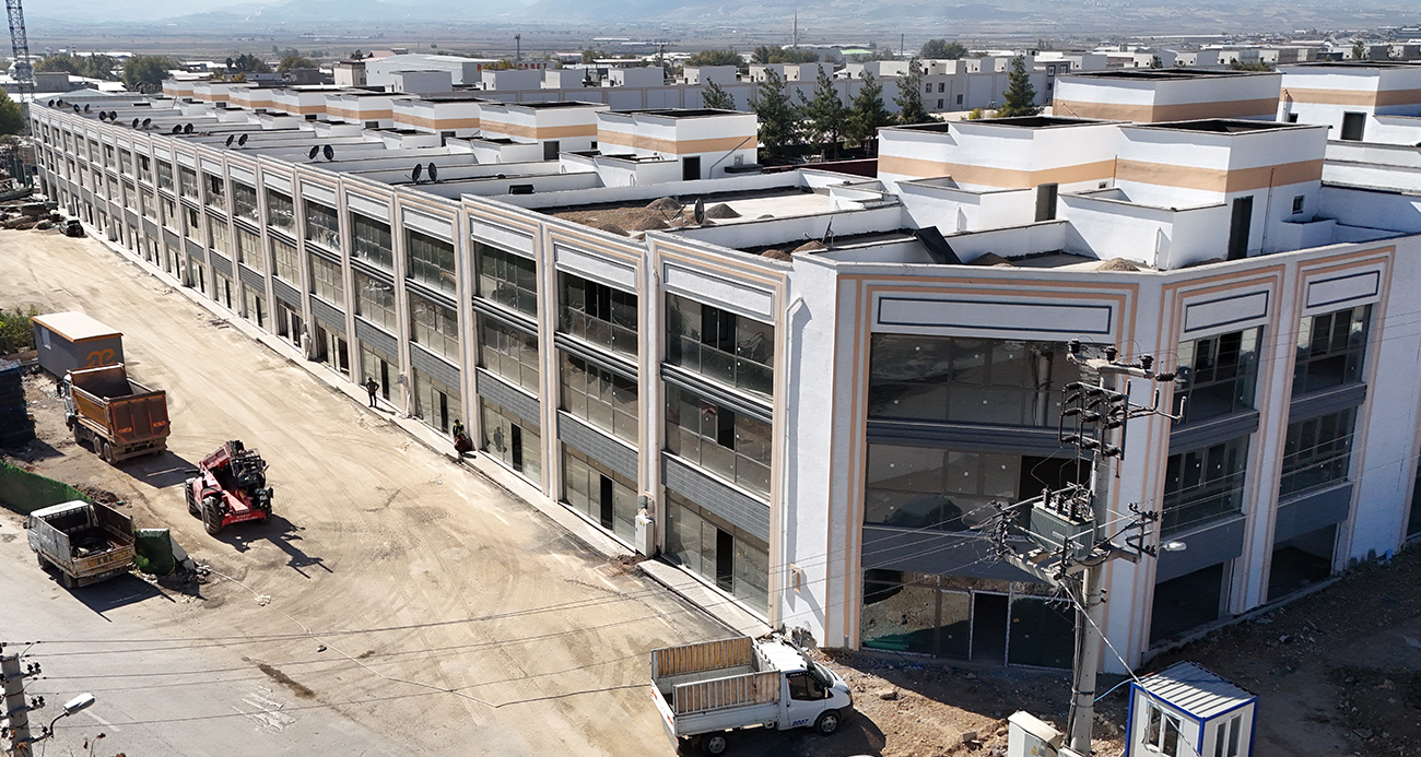 Kahramanmaraş Gıda Toptancılar Sitesi’nde Yeniden Yapılanma Devam Ediyor