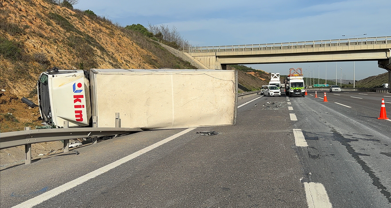 Kuzey Marmara Otoyolu’nda Zincirleme Kaza: İki Kamyon ve Bir Tır Çarpıştı