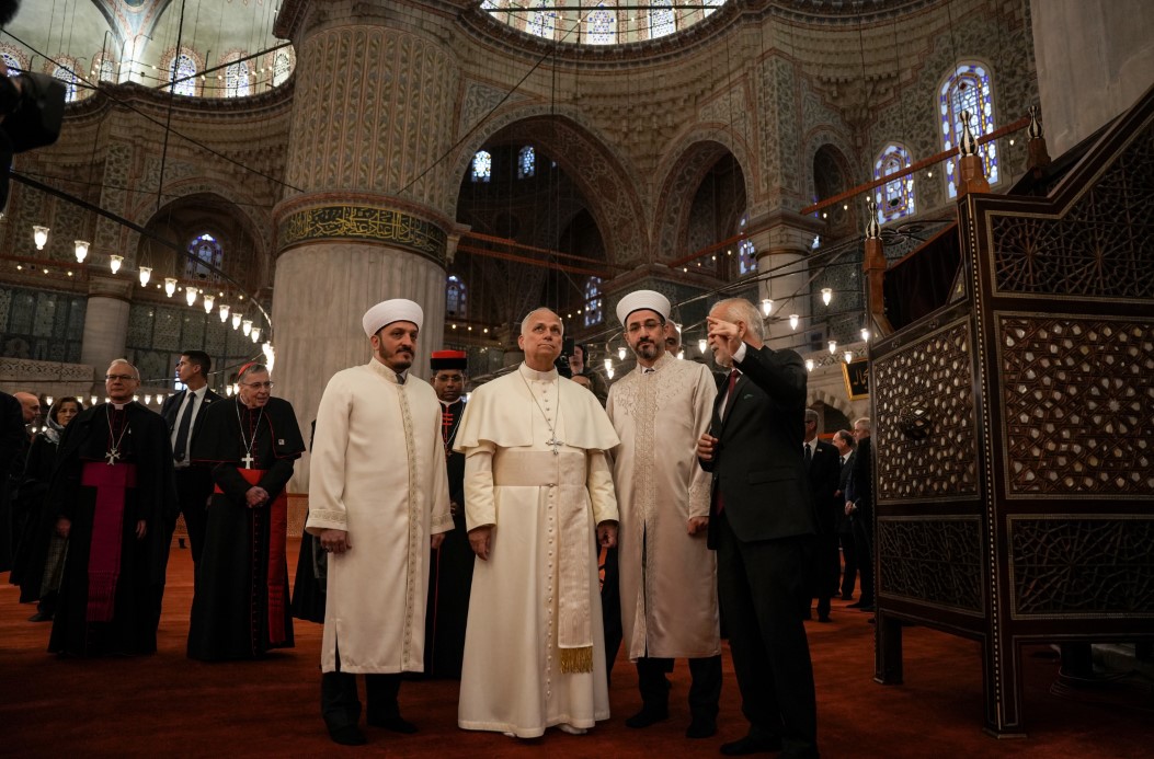 Papa 14. Leo, Sultanahmet Camii’nde: Tarihi Bir Ziyaret
