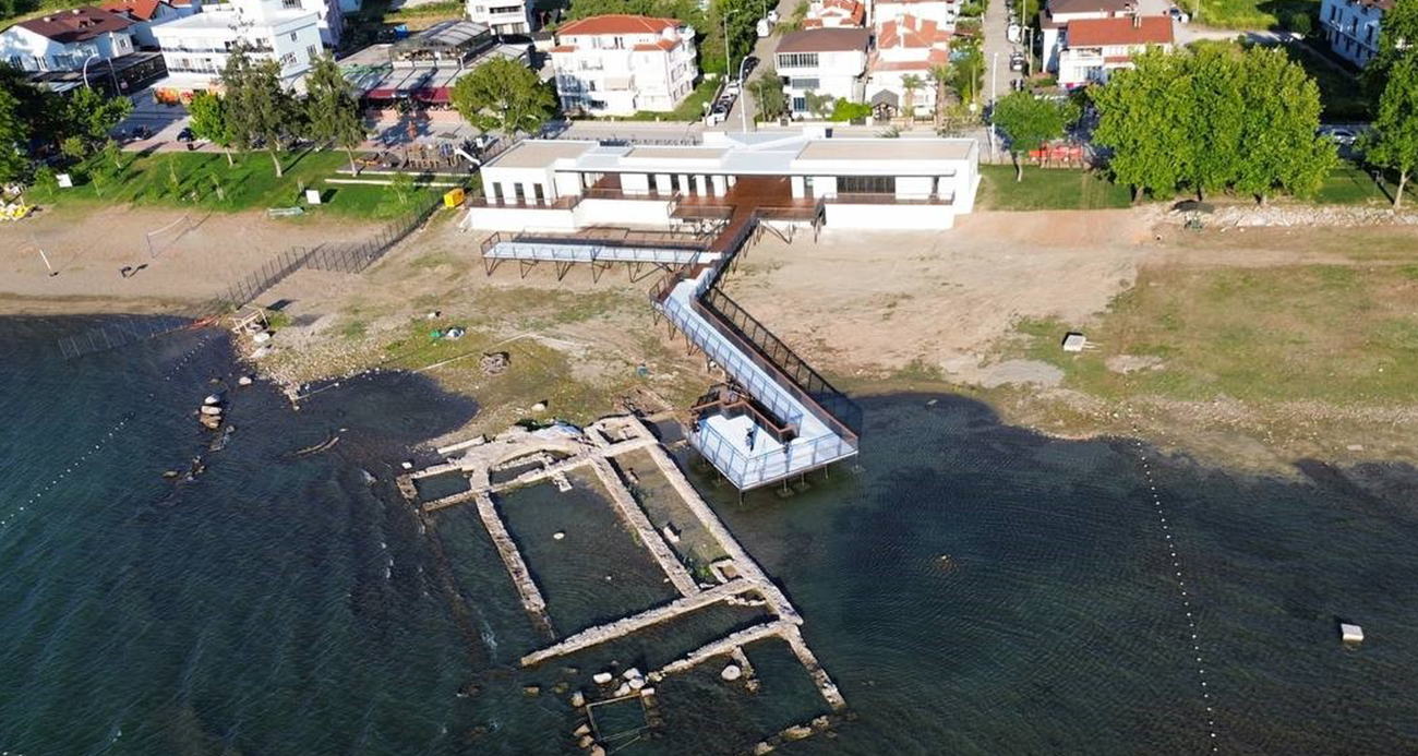 Papa’nın İznik Ziyareti Öncesi Tarihi Bazilika Görkemle Görüntülendi