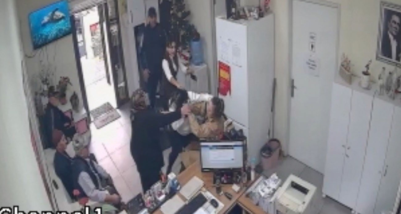 Pendik Muhtarlığında Belge İstemine Dayalı Kavga: Vatandaş ve Muhtar Karşı Karşıya