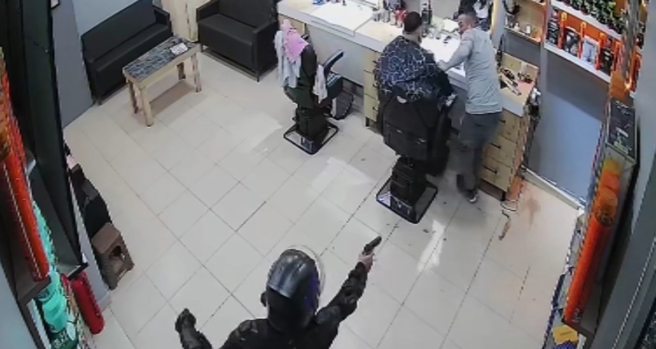 Sinop Ayancık’ta Berber Dükkanına Silahlı Saldırı