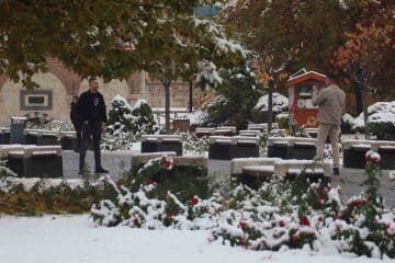 Sivas Kar Altında: Şehir Beyaz Örtüyle Uyandı