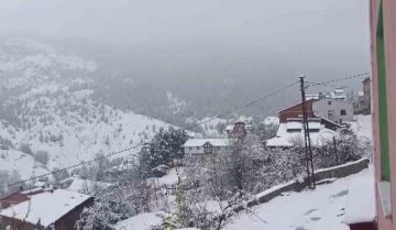 Sivas’ın Yüksek Rakımlı Bölgeleri Beyaza Büründü