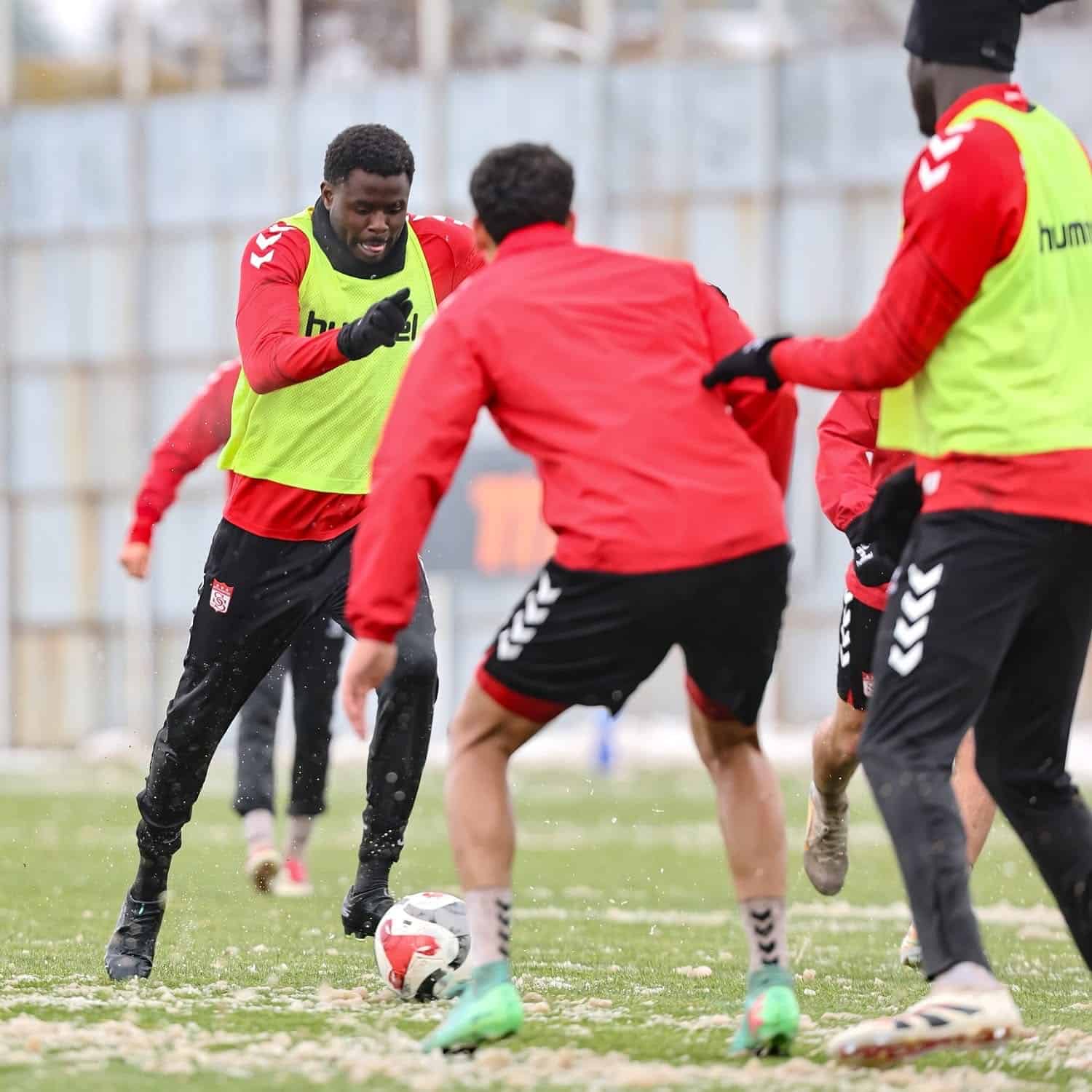 Sivasspor, Esenler Erokspor Maçı İçin Hazırlıklarını Sürdürüyor