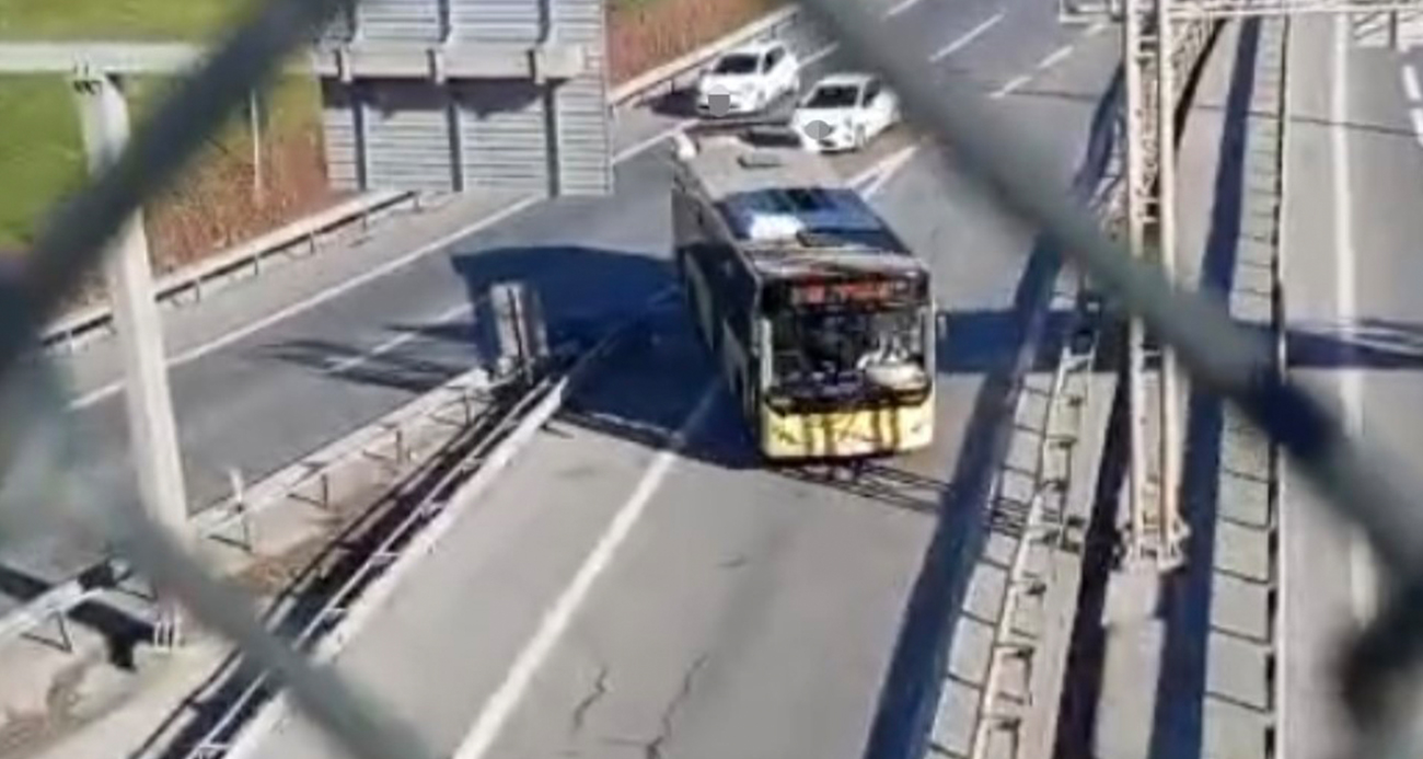 Sultangazi’de İETT Otobüsünün Tehlikeli Manevrası Trafik Güvenliğini Tehlikeye Attı