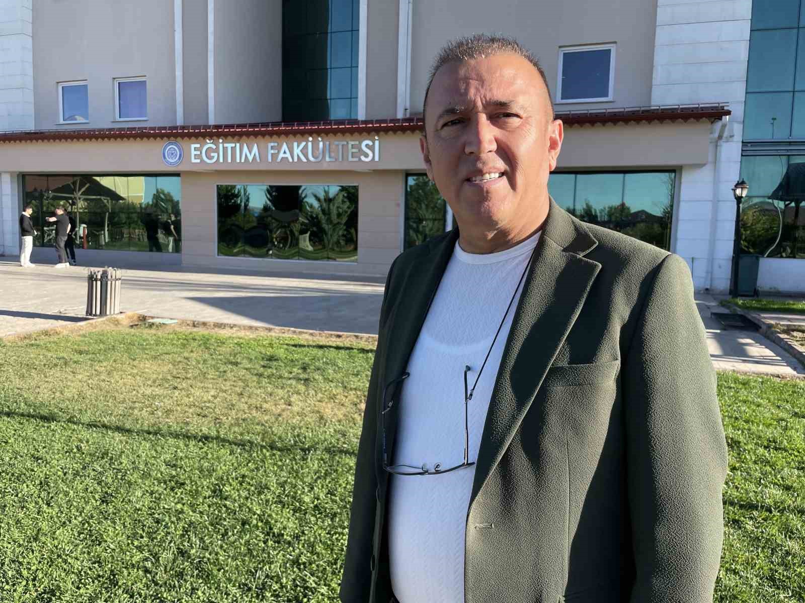 Yapay Zeka İle Dertleşmek: Faydaları ve Riskleri