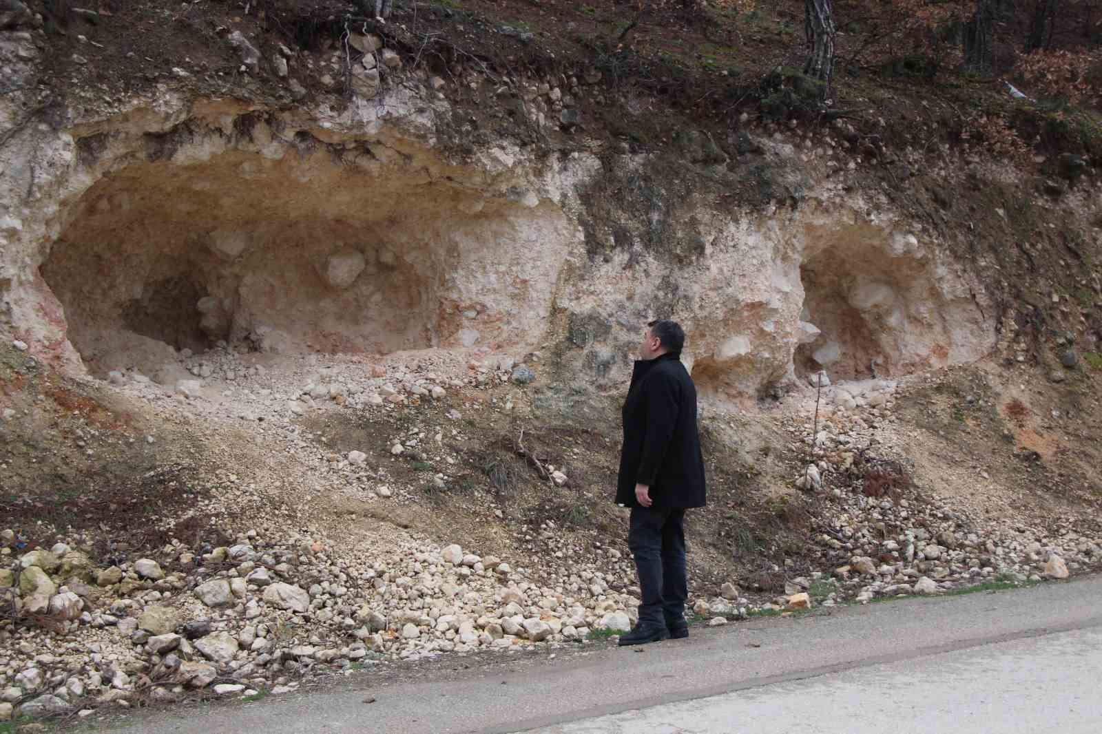 Amasya’da Pekmez Üretimi İçin Dağlar Deliniyor
