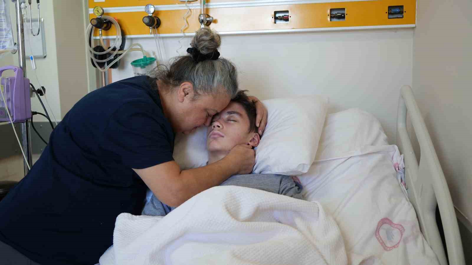 “Ayağıma Bastın” Tartışması Bir Gencin Hayatını Kararttı