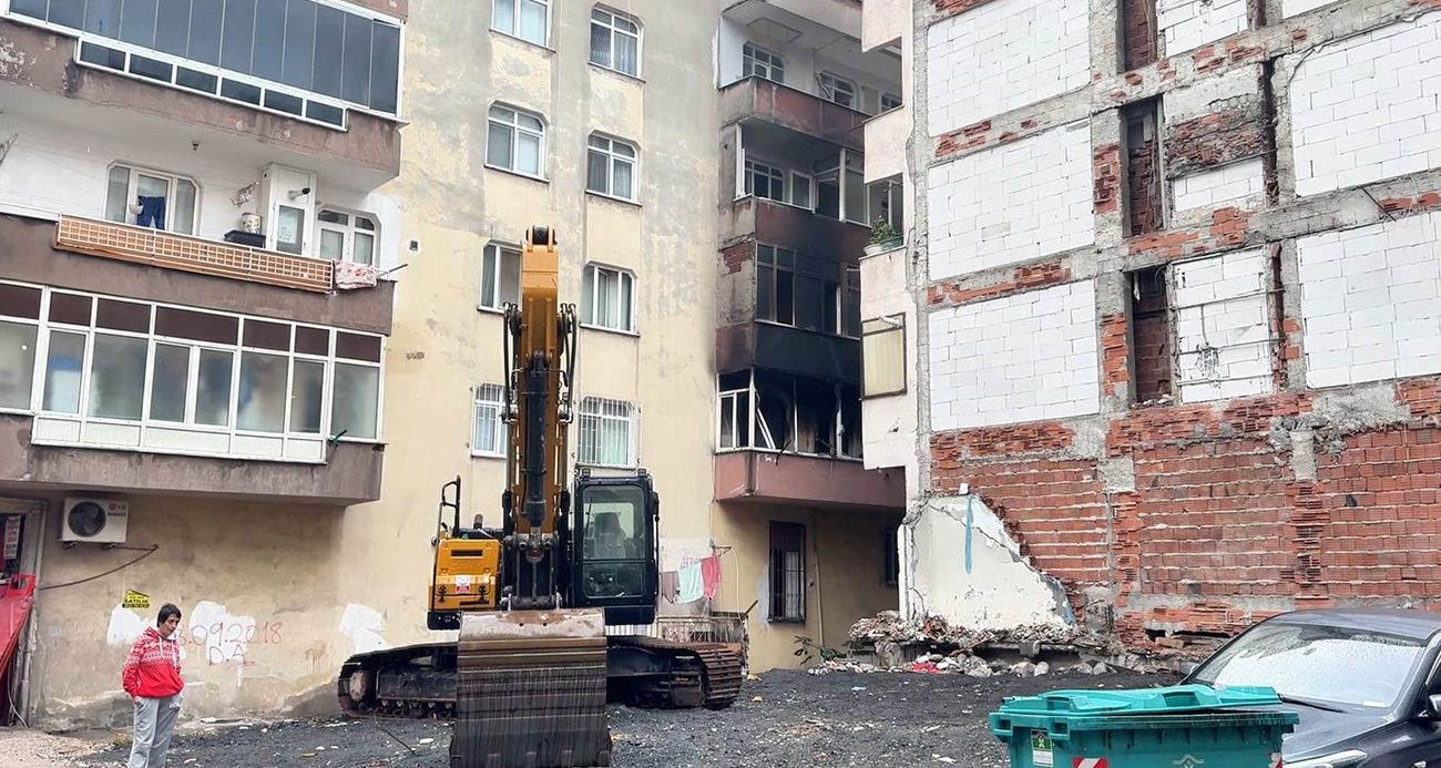 Bahçelievler’de Kentsel Dönüşüm Alanında Büyük Yangın