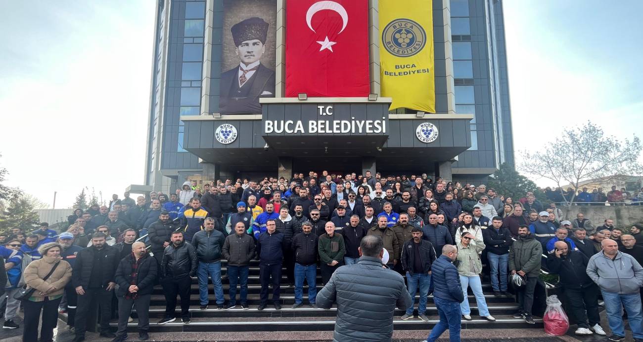 Buca Belediyesi’nde İşçi Eylemi Yeniden Başladı, Çöpler Birikti