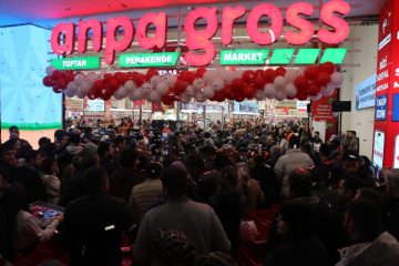 Denizli’deki Zincir Market Açılışı Büyük İlgi Gördü