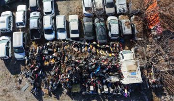Elazığ’da Yediemin Otoparkındaki Araçlar Çürümeye Terk Edildi