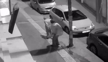 Esenyurt’ta Dehşet: Alkollü Kadın Yaşlı Adamı Darp Etti