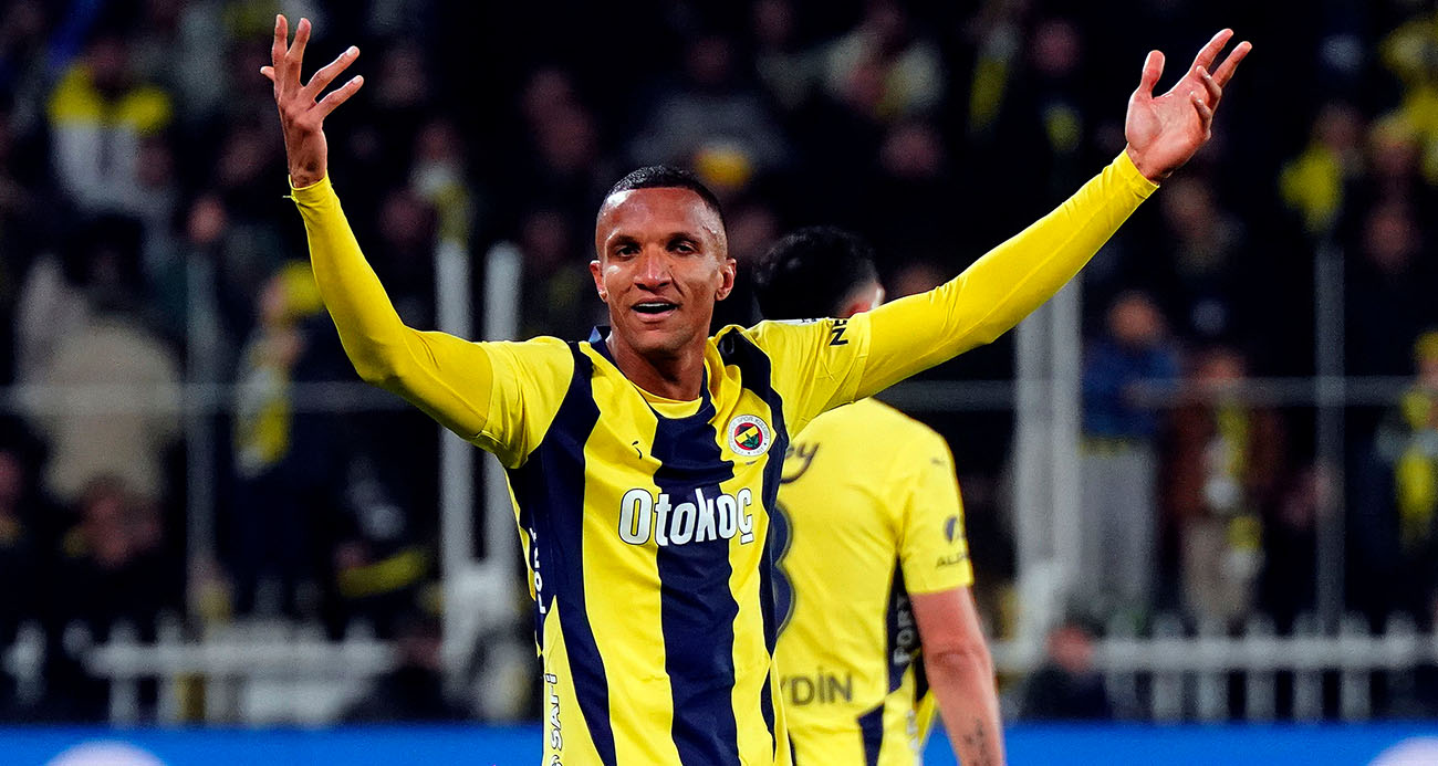 Fenerbahçe, Rodrigo Becao’yu Kadro Dışı Bıraktı