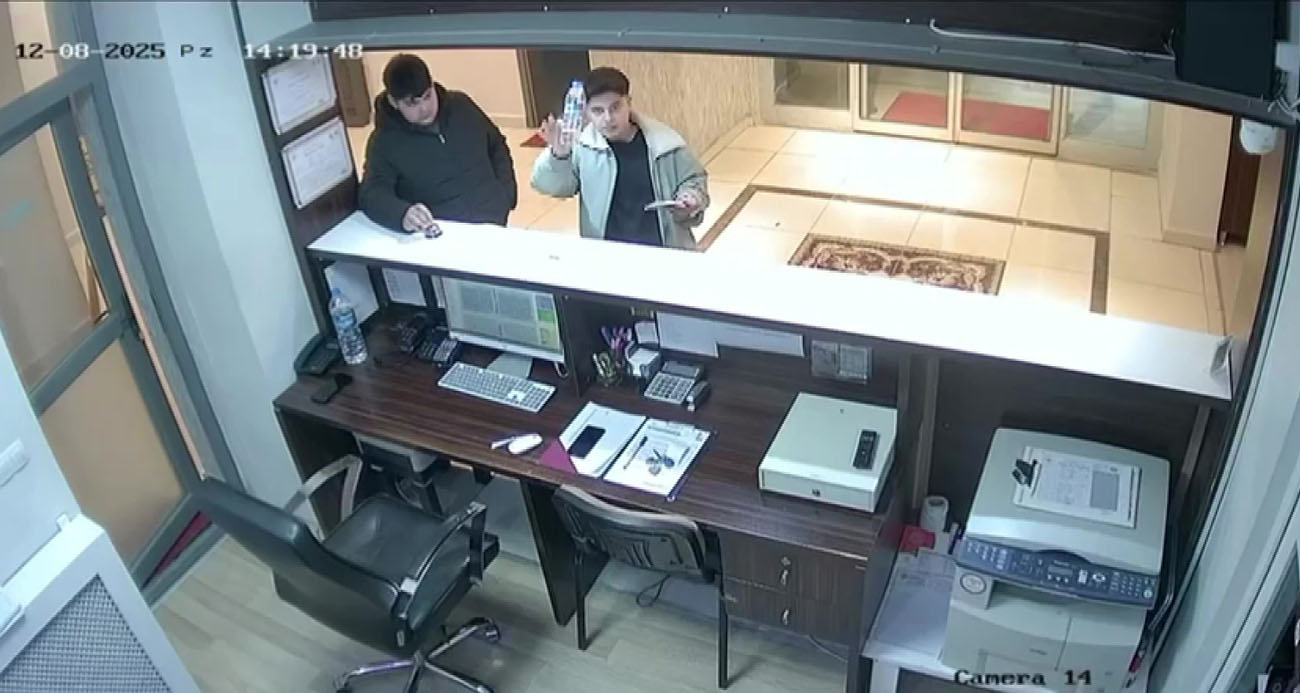 Genç Çıraklardan Örnek Davranış: Resepsiyon Görevlisi Yokken Aldıkları Su İçin Para Bıraktılar