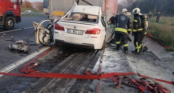 Genç Sürücü Korkunç Kazada Hayatını Kaybetti