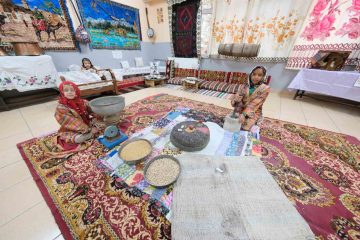 Gürün Suçatı Ortaokulu’nda Zaman Tüneli: 100 Yıllık Anılar Sergisi