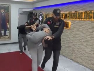 İzmir’deki Korkunç Olay: Aile Katliamının Ardından İntihar Süsü