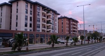 Kahramanmaraş Ebrar Sitesi’nde Ticaret Yeniden Hayat Buluyor