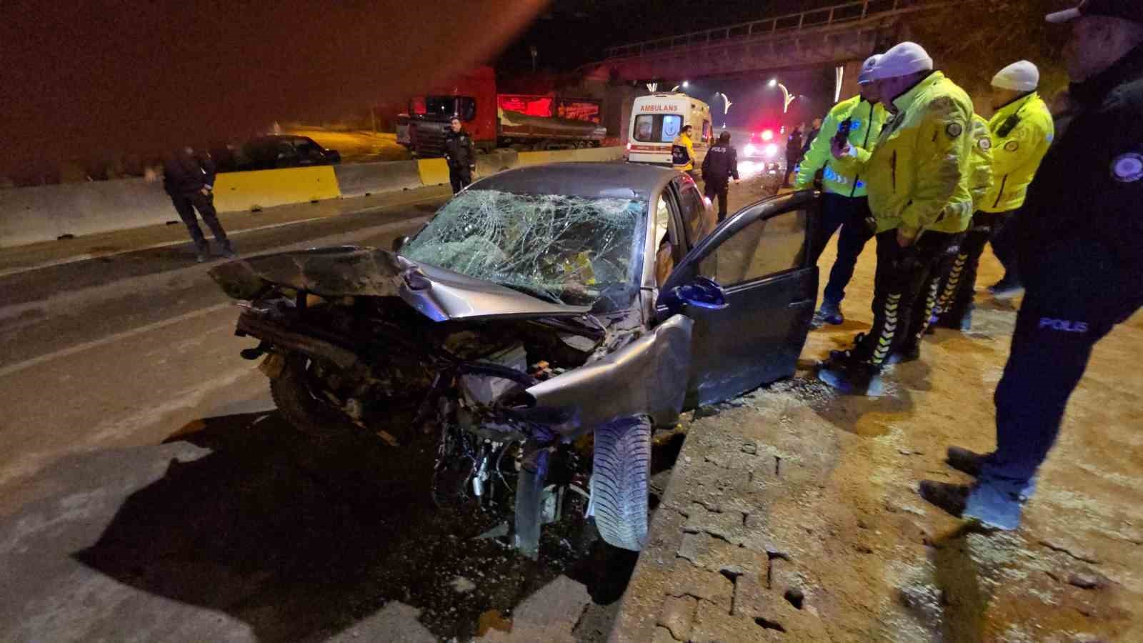 Karabük’te Alkollü Sürücü Polis Kovalamacası Sonucu Kaza Yaptı