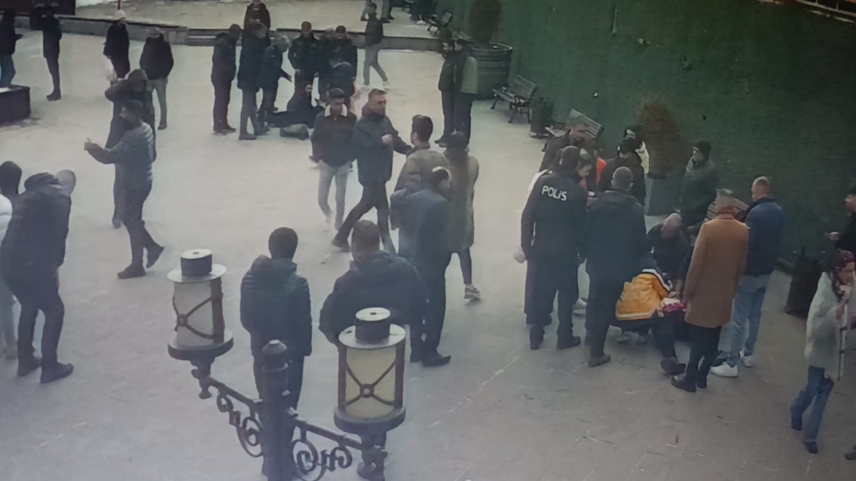 Kars Şehir Merkezinde Büyük Çaplı Kavga: 7 Yaralı