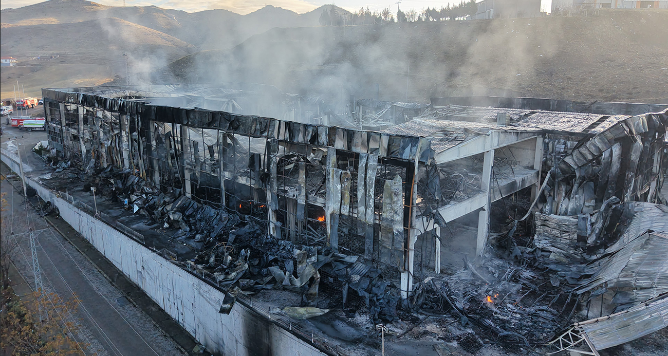 Kırıkkale’de Kimya Fabrikasında Büyük Yangın