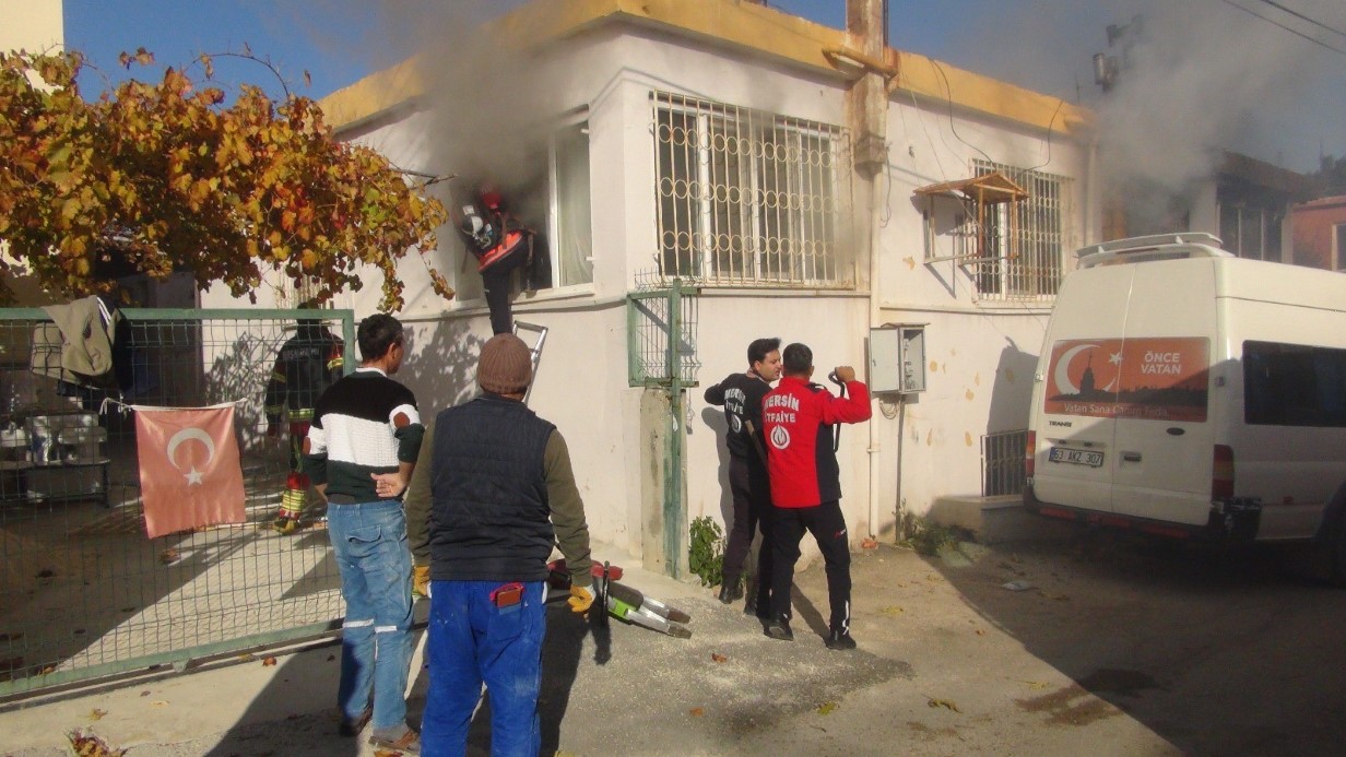 Mersin Silifke’de Trajik Yangın: İki Küçük Çocuk Yaşamını Yitirdi