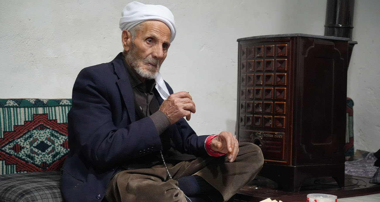 Muş’ta Bir Yaşam Sırrı: Rüstem Dede ve 50 Yıllık Çay-Gofret Diyeti